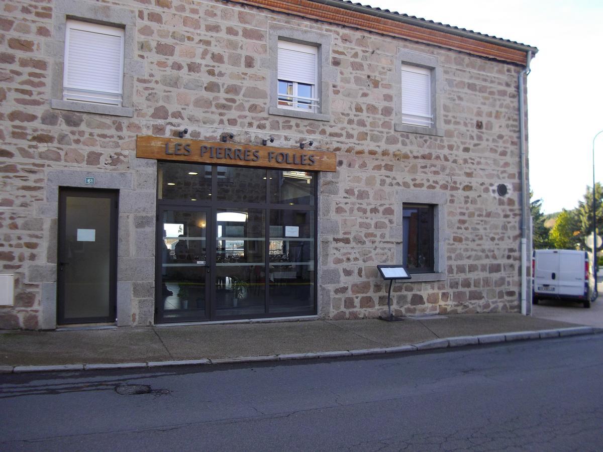 Les Pierres Folles Bed & Breakfast Rozier-en-Donzy Eksteriør bilde
